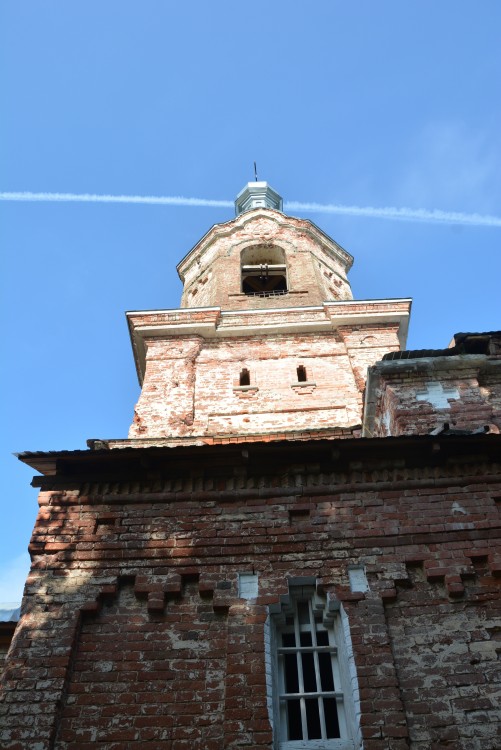 Церковь Николая Чудотворца, Керстово (Кингисеппский район, Ленинградская область). архитектурные детали