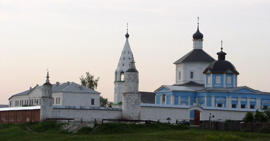 Бобренёв монастырь, Старое Бобренево (Коломенский городской округ, Московская область). фасады