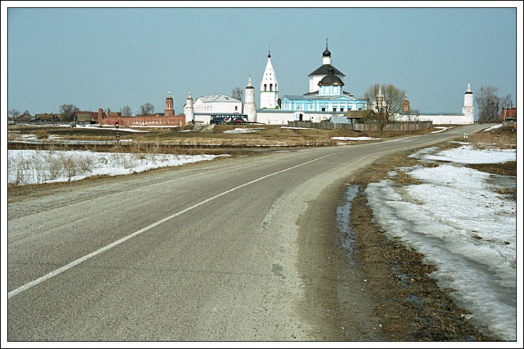 Старое Бобренево. Бобренёв монастырь. фасады