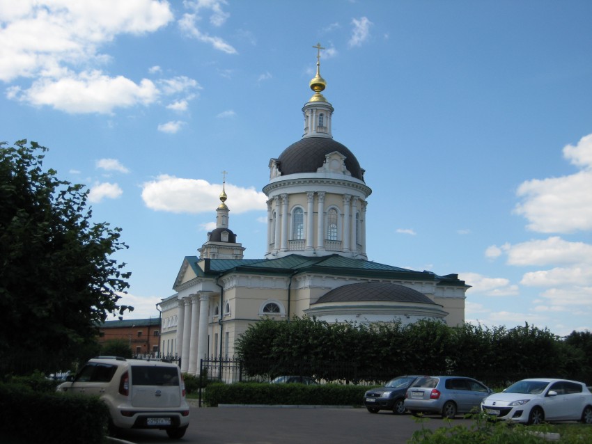 Коломна. Церковь Михаила Архангела. фасады