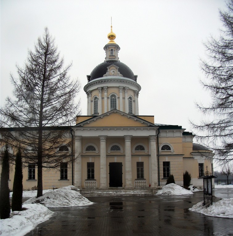 Коломна. Церковь Михаила Архангела. фасады