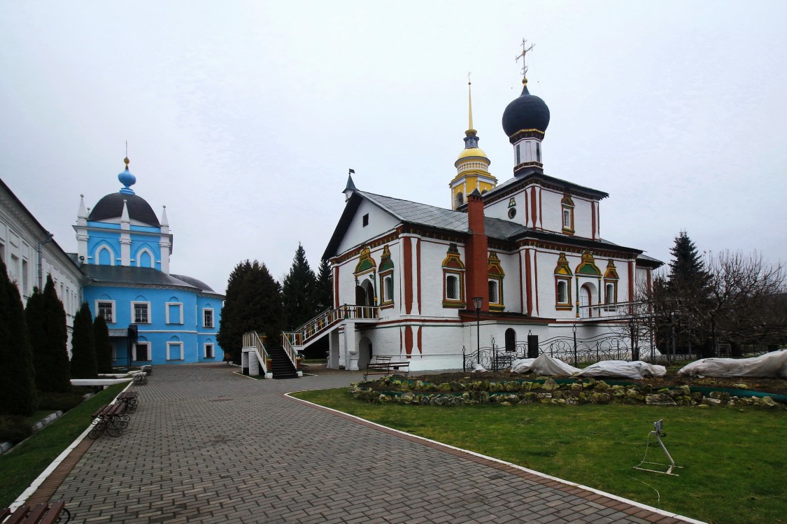 Ново-Голутвин Троицкий монастырь, Коломна (Коломенский городской округ, Московская область). фасады