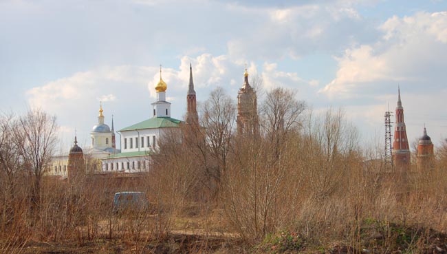 Богоявленский Старо-Голутвин монастырь, Коломна (Коломенский городской округ, Московская область). общий вид в ландшафте, 		      