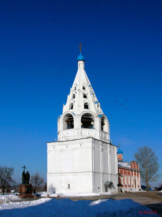 Коломна. Собор Успения Пресвятой Богородицы. фасады