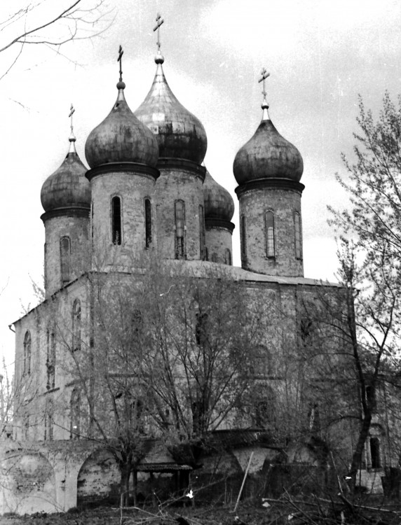 Коломна. Собор Успения Пресвятой Богородицы. фасады