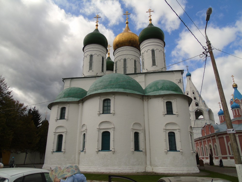 Коломна. Собор Успения Пресвятой Богородицы. фасады