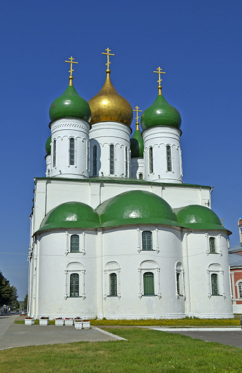 Собор Успения Пресвятой Богородицы, Коломна (Коломенский городской округ, Московская область). фасады