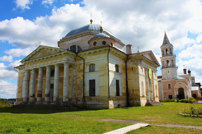 Торжок. Борисоглебский монастырь. фасады, Борисоглебский монастырь в Торжке