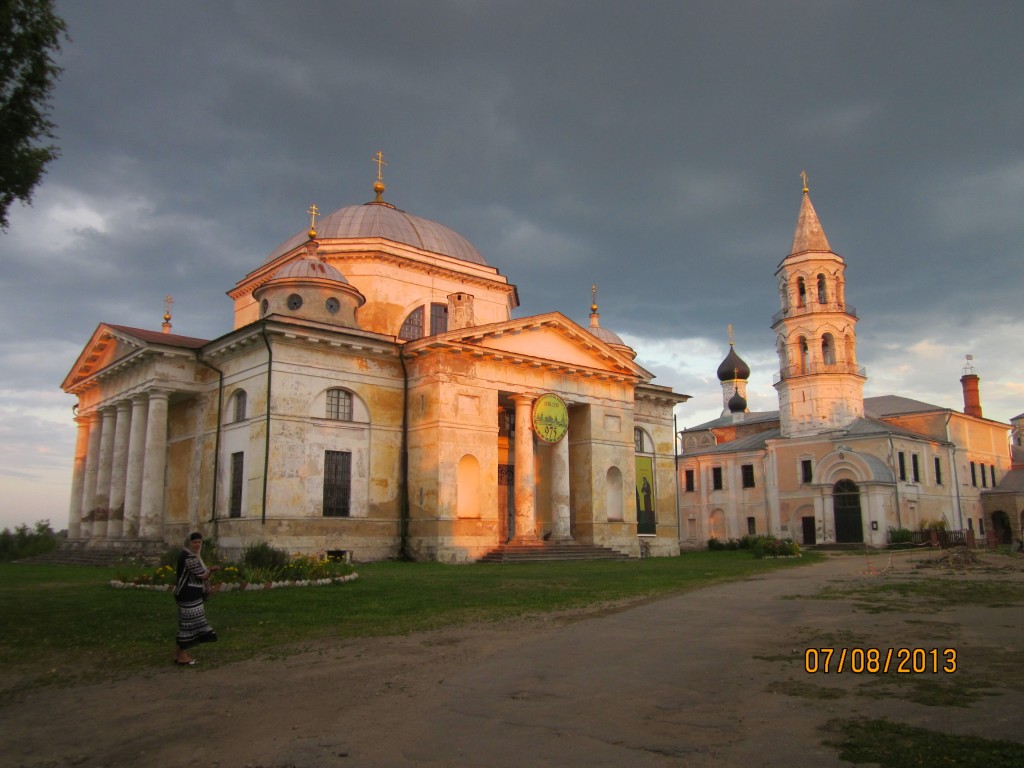 Торжок. Борисоглебский монастырь. фасады, Борисоглебский монастырь