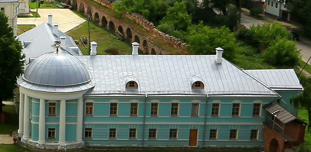 Торжок. Борисоглебский монастырь. архитектурные детали, Братские кельи