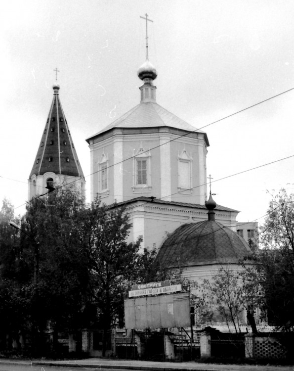 Церковь Троицы Живоначальной за Волгой, Тверь (Тверь, город, Тверская область). фасады