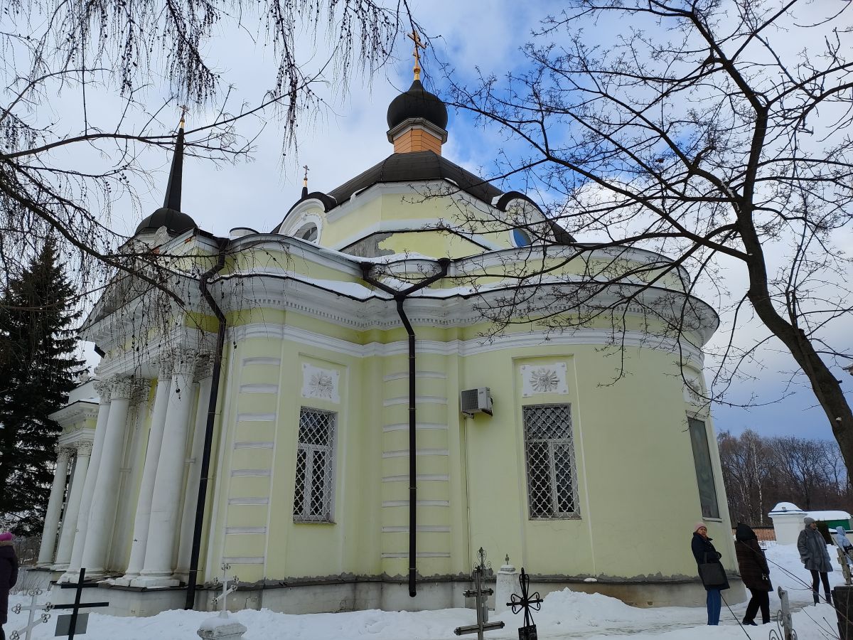 Павлино. Церковь Троицы Живоначальной. фасады