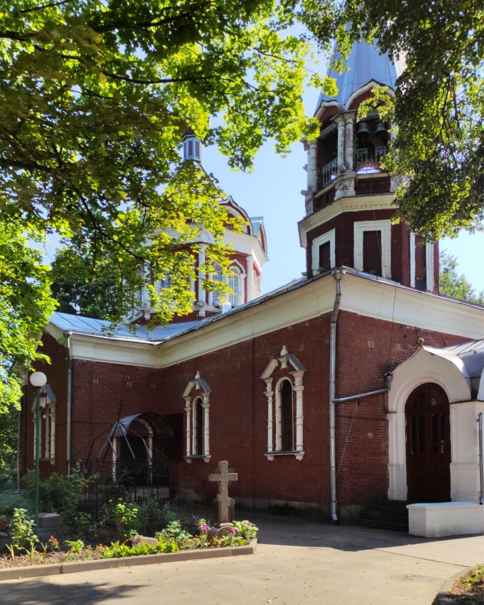 Церковь иконы Божией Матери 