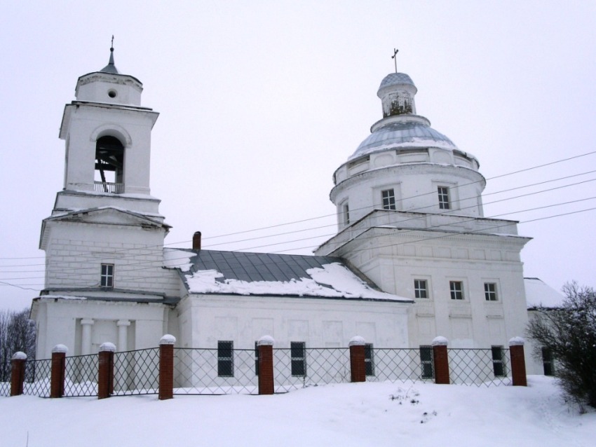 Белая Колпь. Церковь Андрея Стратилата. фасады, вид с юга