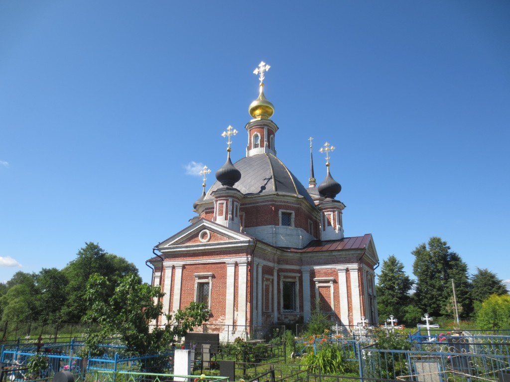 Вишняково. Церковь Рождества Христова. фасады