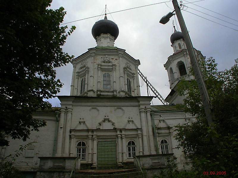 Церковь Смоленской иконы Божией Матери, Кривцы (Раменский район и гг. Бронницы, Жуковский, Московская область). архитектурные детали