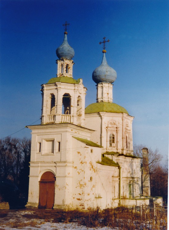 Церковь Смоленской иконы Божией Матери, Кривцы (Раменский район и гг. Бронницы, Жуковский, Московская область). фасады