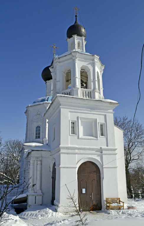 Церковь Смоленской иконы Божией Матери, Кривцы (Раменский район и гг. Бронницы, Жуковский, Московская область). фасады
