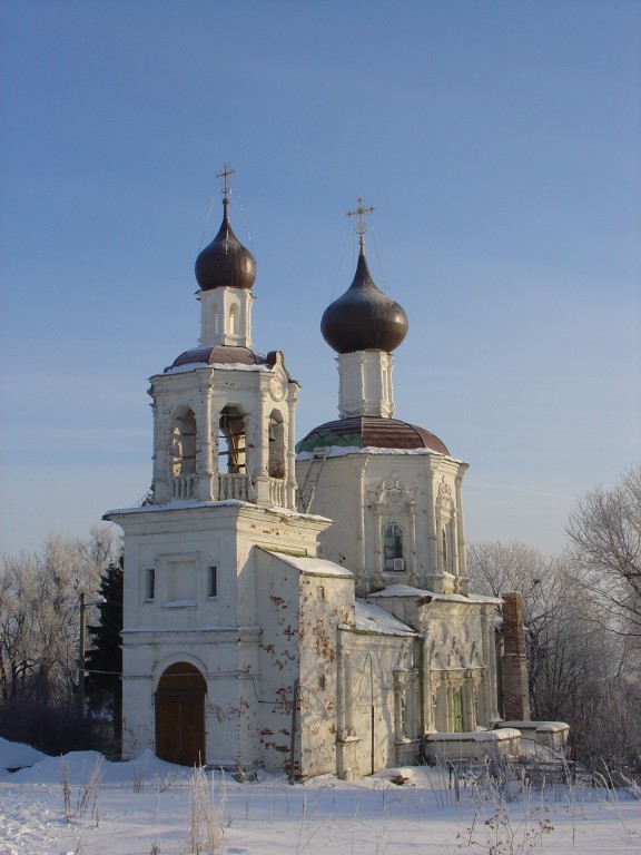 Церковь Смоленской иконы Божией Матери, Кривцы (Раменский район и гг. Бронницы, Жуковский, Московская область). фасады