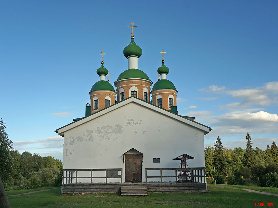 Собор Смоленской иконы Божией Матери, Олонец (Олонецкий район, Республика Карелия). фасады