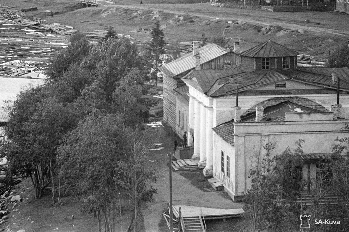 Смоленский собор в годы оккупации Олонца финнами (нач. 1940-х гг.). Фото: финский архив SA–Kuva., архивная фотография. Собор Смоленской иконы Божией Матери, Олонец (Олонецкий район, Республика Карелия)