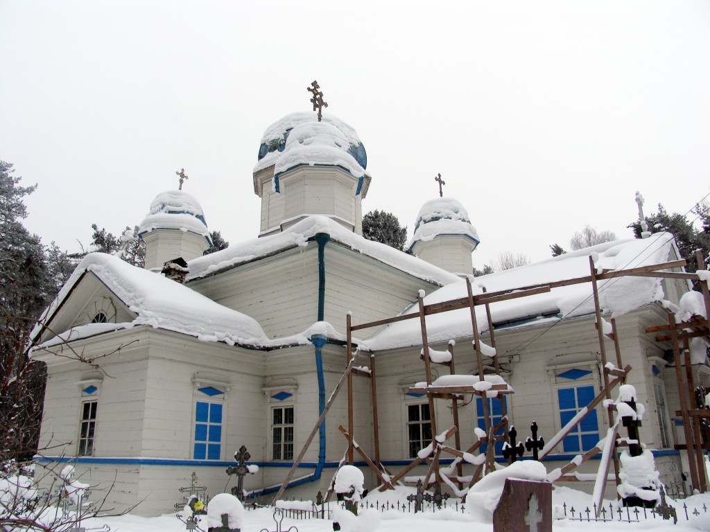 Олонец (Кунилица). Церковь Успения Пресвятой Богородицы. фасады