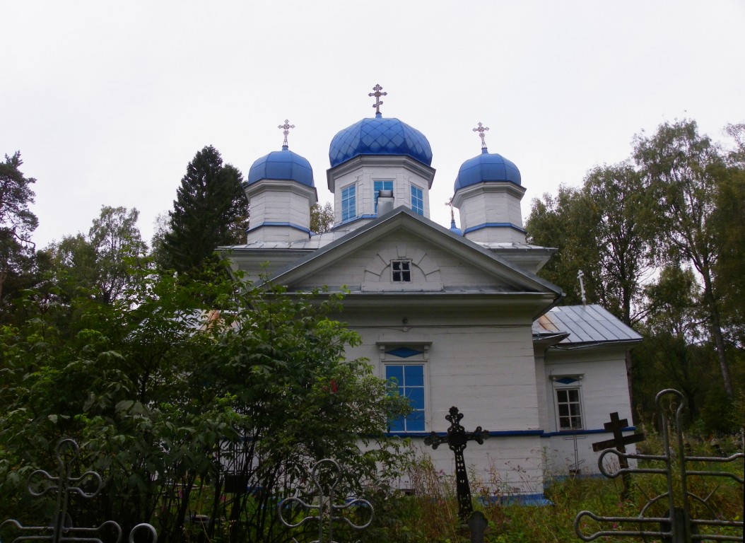 Олонец (Кунилица). Церковь Успения Пресвятой Богородицы. фасады