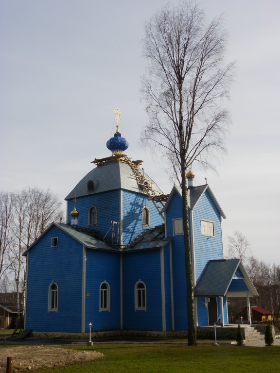 Пряжа. Церковь Покрова Пресвятой Богородицы. фасады