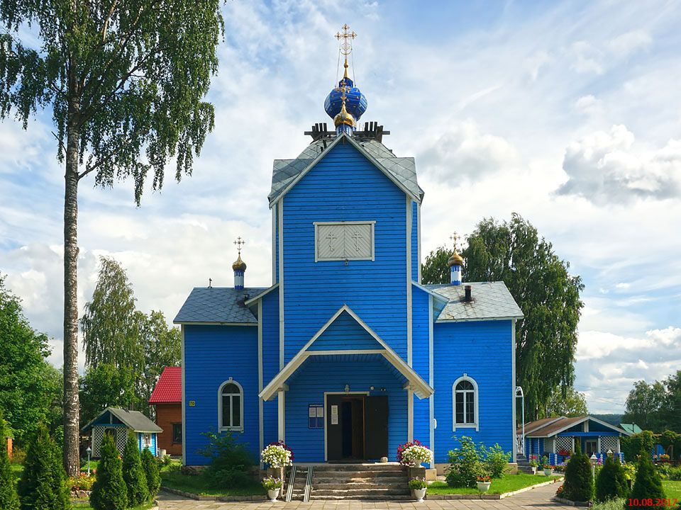 Пряжа. Церковь Покрова Пресвятой Богородицы. фасады