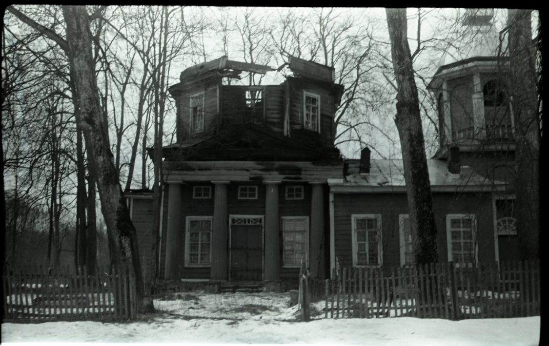 Мроткино. Церковь Николая Чудотворца. фасады, Фото 1992г. Новгородский музей-заповедник