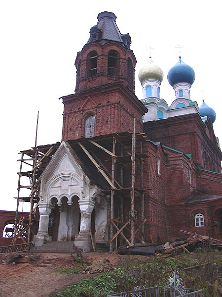 Церковь Димитрия Солунского, Городня (Батецкий район, Новгородская область). документальные фотографии