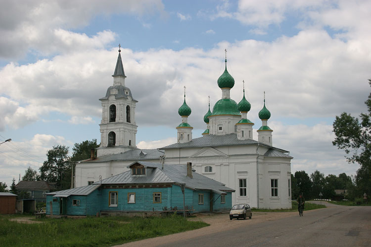 Сулость. Церковь Андрея Стратилата. фасады