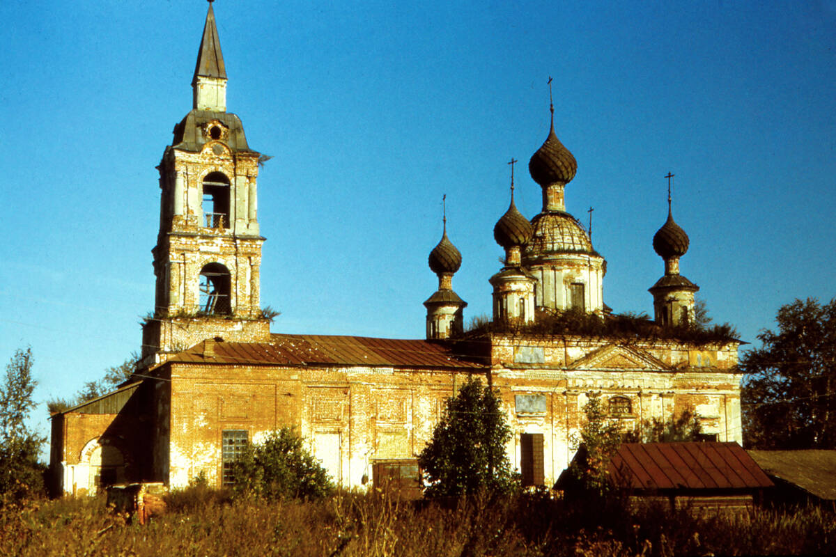 Церковь Андрея Стратилата, Сулость (Ростовский район, Ярославская область). фасады