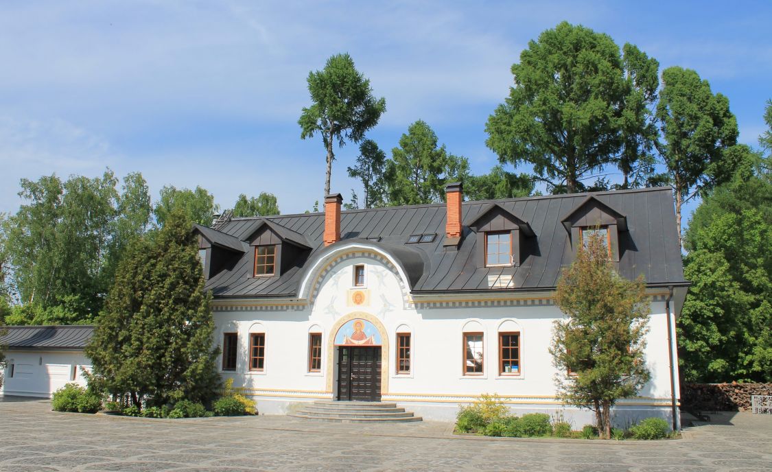 Успенское. Церковь Успения Пресвятой Богородицы. фасады