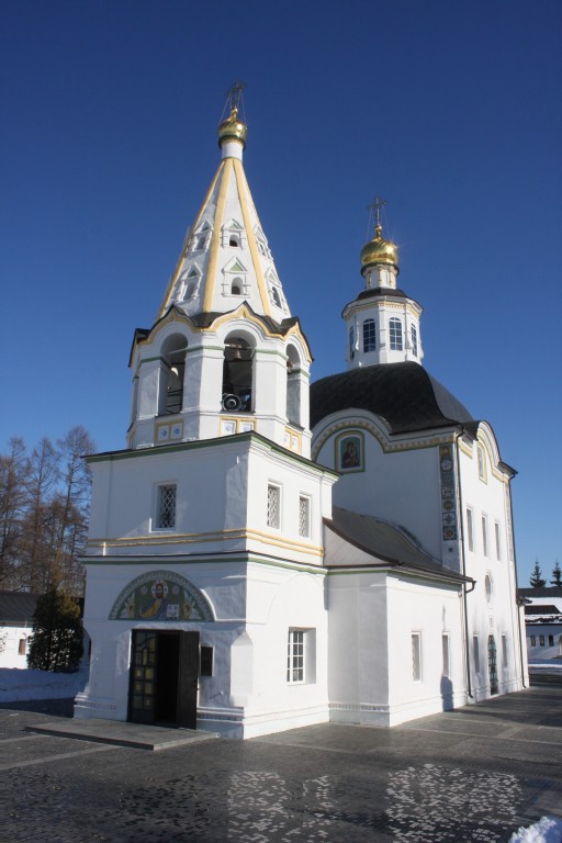 Успенское. Церковь Успения Пресвятой Богородицы. фасады