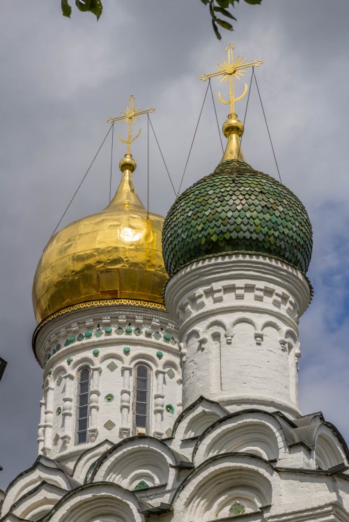 Николо-Урюпино. Церковь Николая Чудотворца. архитектурные детали, Завершения