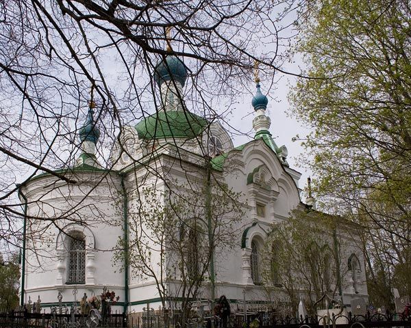 Церковь Воскресения Христова, Голубково (Петровский погост) (Лужский район, Ленинградская область). фасады, Фасад, обращенный к озеру (северный)