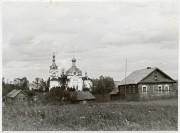 Церковь Воскресения Христова, Фото 1941 г. с аукциона e-bay.de<br>, Голубково (Петровский погост), Лужский район, Ленинградская область