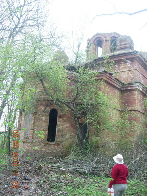 Церковь Покрова Пресвятой Богородицы, Вычелобок (Лужский район, Ленинградская область). архитектурные детали