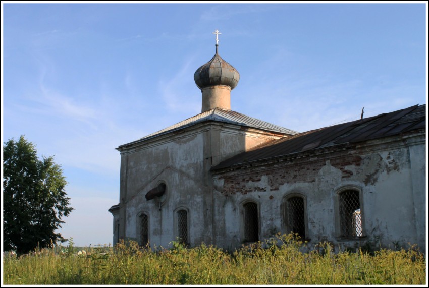 Новая Ладога. Церковь Климента Римского и Петра Александрийского. фасады