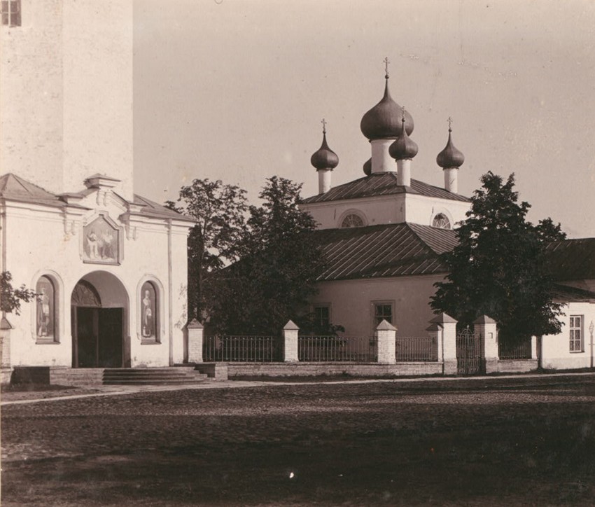Церковь Спаса Нерукотворного Образа, Новая Ладога (Волховский район, Ленинградская область). архивная фотография, С. М. Прокудин-Горский, 1909 год.
фото с http://prokudin-gorskiy.ru/image.php?ID=159