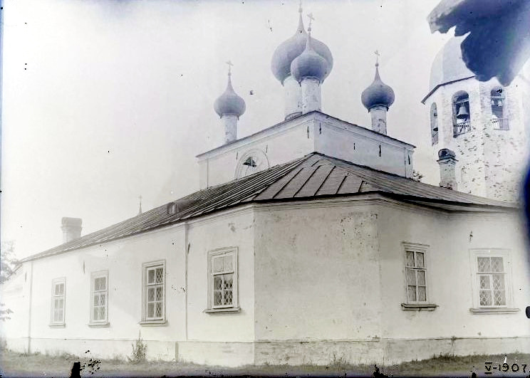Церковь Спаса Нерукотворного Образа, Новая Ладога (Волховский район, Ленинградская область). архивная фотография, Фото Буниатова Н. Г. 1920-1930-е гг. из коллекции ГНИМА. (ГК №31733283)