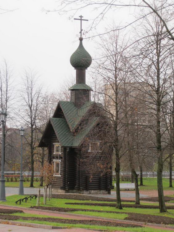 Часовня Николая Чудотворца, Сестрорецк (Санкт-Петербург, Курортный район, г. Санкт-Петербург). общий вид в ландшафте