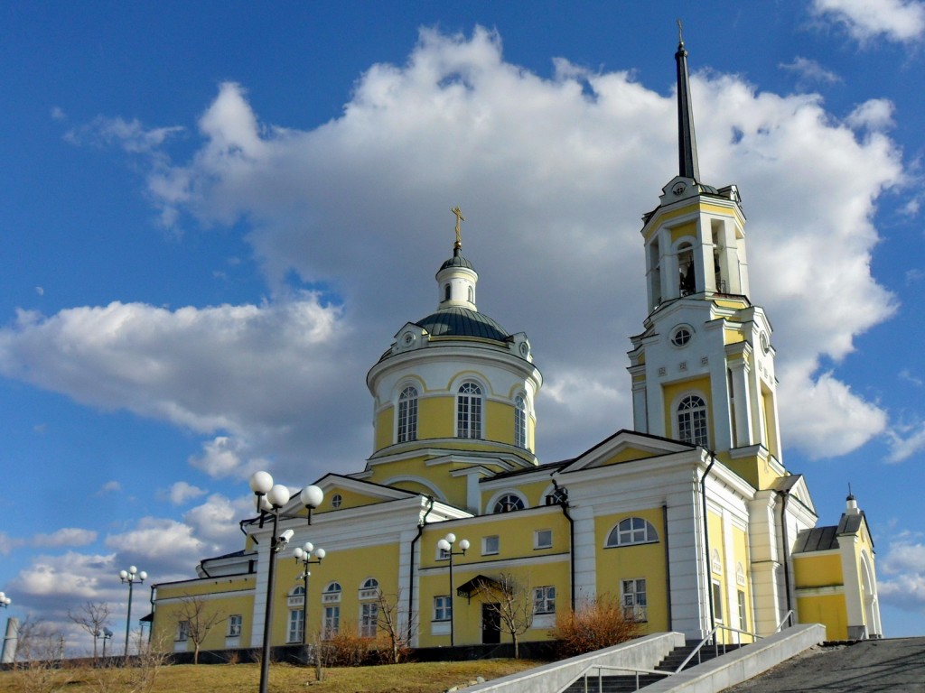 Верхняя Пышма. Церковь Успения Пресвятой Богородицы. фасады