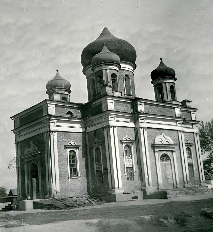Церковь Троицы Живоначальной, Невьянск (Невьянский район (Невьянский ГО и ГО Верх-Нейвинский), Свердловская область). архивная фотография, Фото кон. 1950-х годов из приходского архива