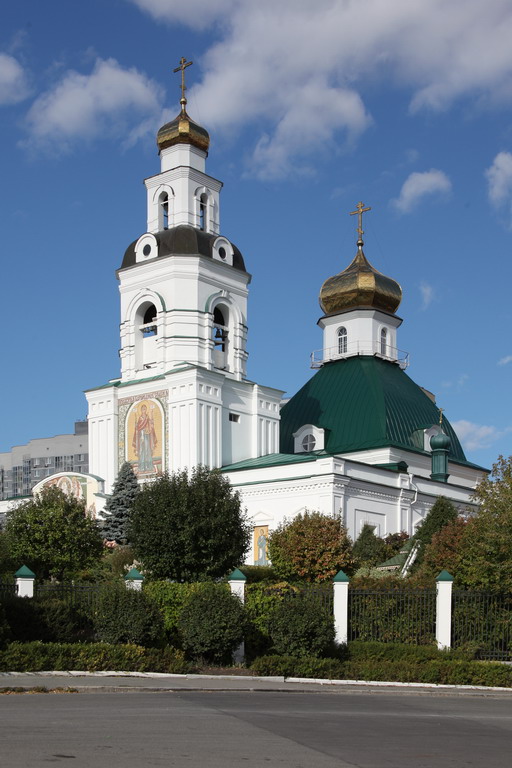 Екатеринбург. Церковь Спаса Преображения. фасады