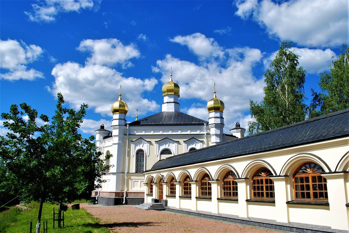 Церковь Симеона Верхотурского, Меркушино (Верхотурский район (ГО Верхотурский), Свердловская область). общий вид в ландшафте