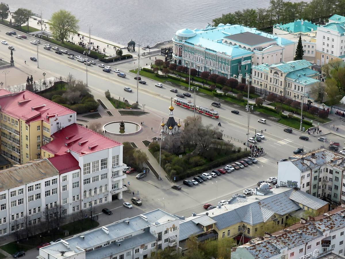 общий вид в ландшафте. Часовня Екатерины Великомученицы, Екатеринбург (Екатеринбург, город, Свердловская область)