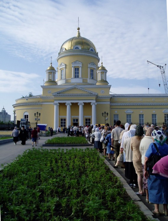 Кафедральный собор Троицы Живоначальной, Екатеринбург (Екатеринбург (МО город Екатеринбург), Свердловская область). документальные фотографии, В память о принесении Честной десницы святого Предтечи и Крестителя Господня Иоанна в епархии Русской Православной Церкви