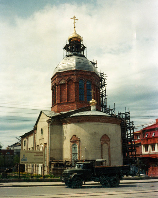 Екатеринбург. Крестовоздвиженский монастырь. фасады